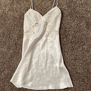 White  vintage, Victoria secrets slip dress